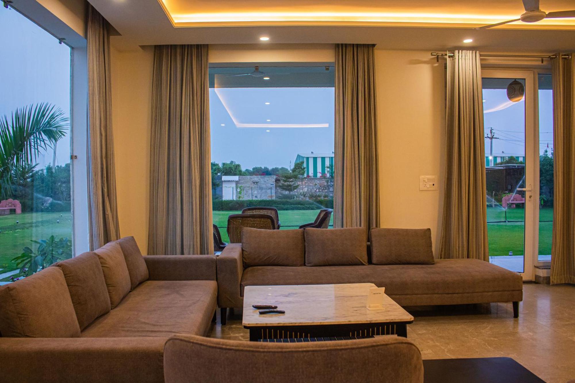 The Peace- A Luxury Private Pool Villa Divisione di Divisione di Jaipur Esterno foto